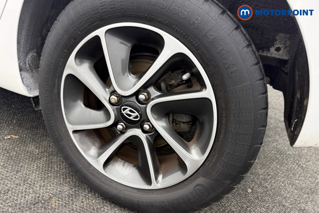 Used Hyundai i10 2019 for sale - 77932090: Photo 30