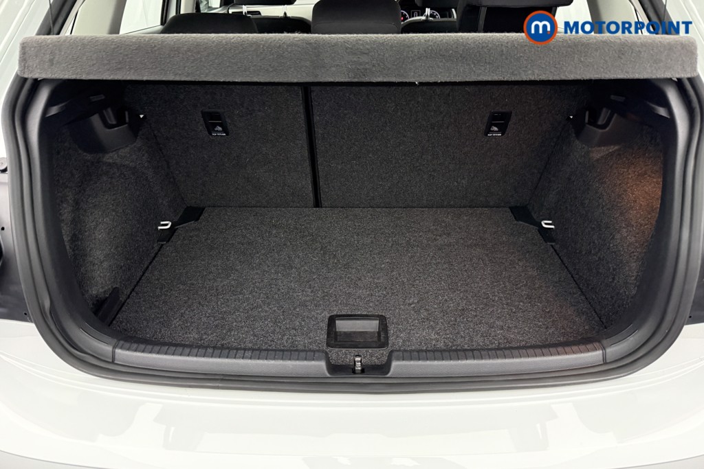 Used Volkswagen Polo 2019 for sale - 76554695: Photo 16