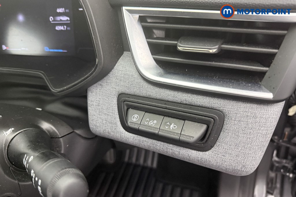 Used Renault Clio 2025 for sale - 76697232: Photo 19