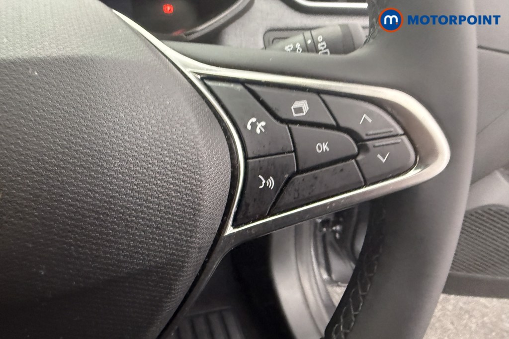 Used Renault Clio 2025 for sale - 76697232: Photo 20