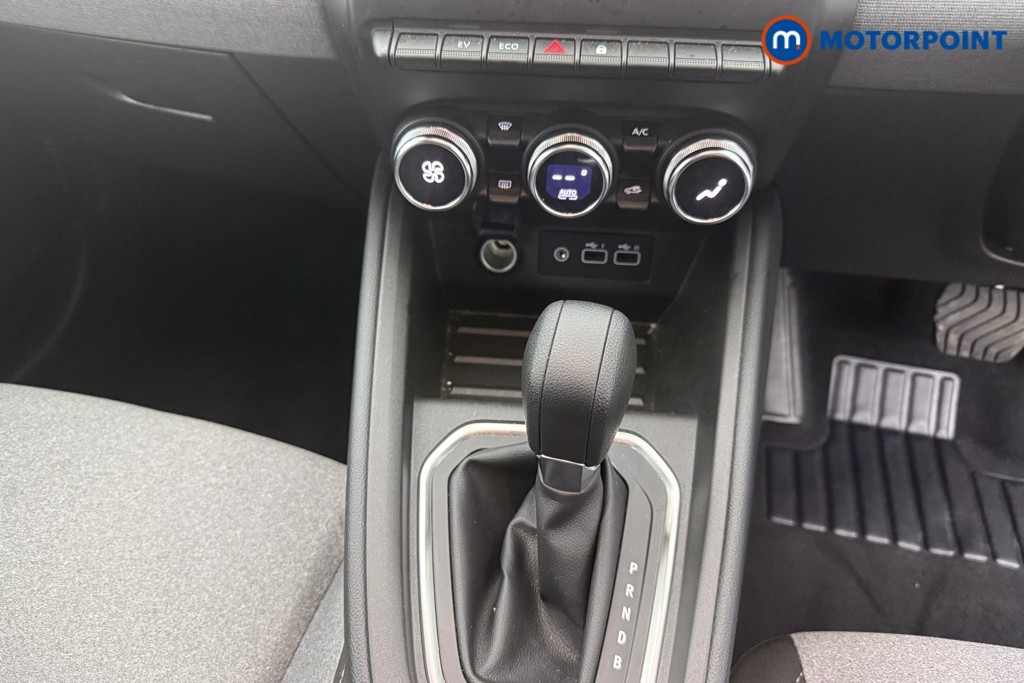 Used Renault Clio 2025 for sale - 76697232: Photo 22