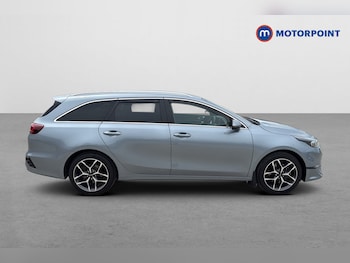 Used Kia Ceed 2025 for sale - 79128884: Photo