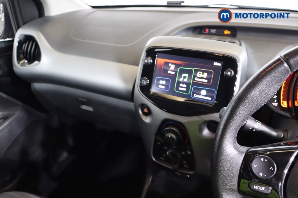 Used Toyota AYGO 2019 for sale - 76628391: Photo 11