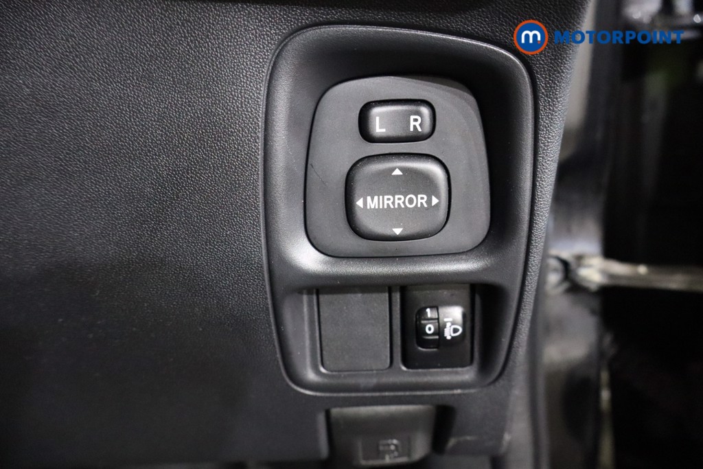 Used Toyota AYGO 2019 for sale - 76628391: Photo 26