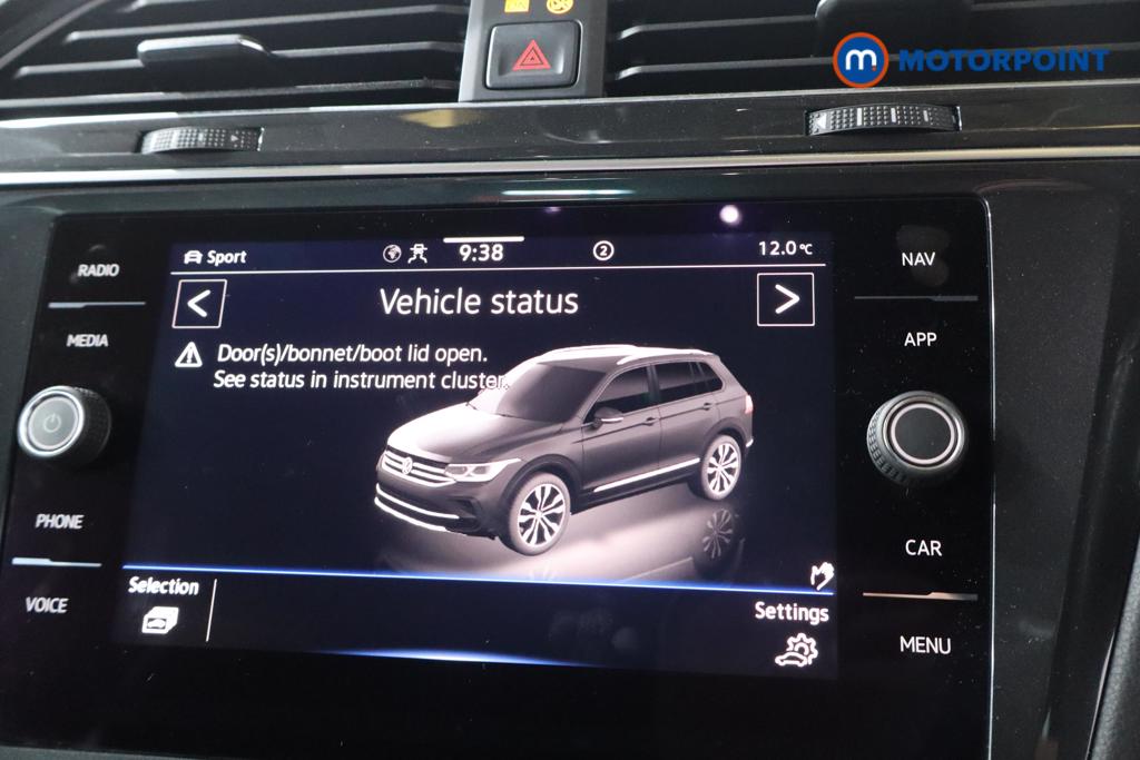 Used Volkswagen Tiguan 2021 for sale - 78150302: Photo 32