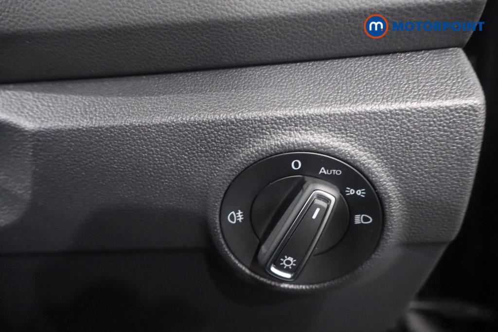 Used Volkswagen T-Roc 2024 for sale - 77943551: Photo 21