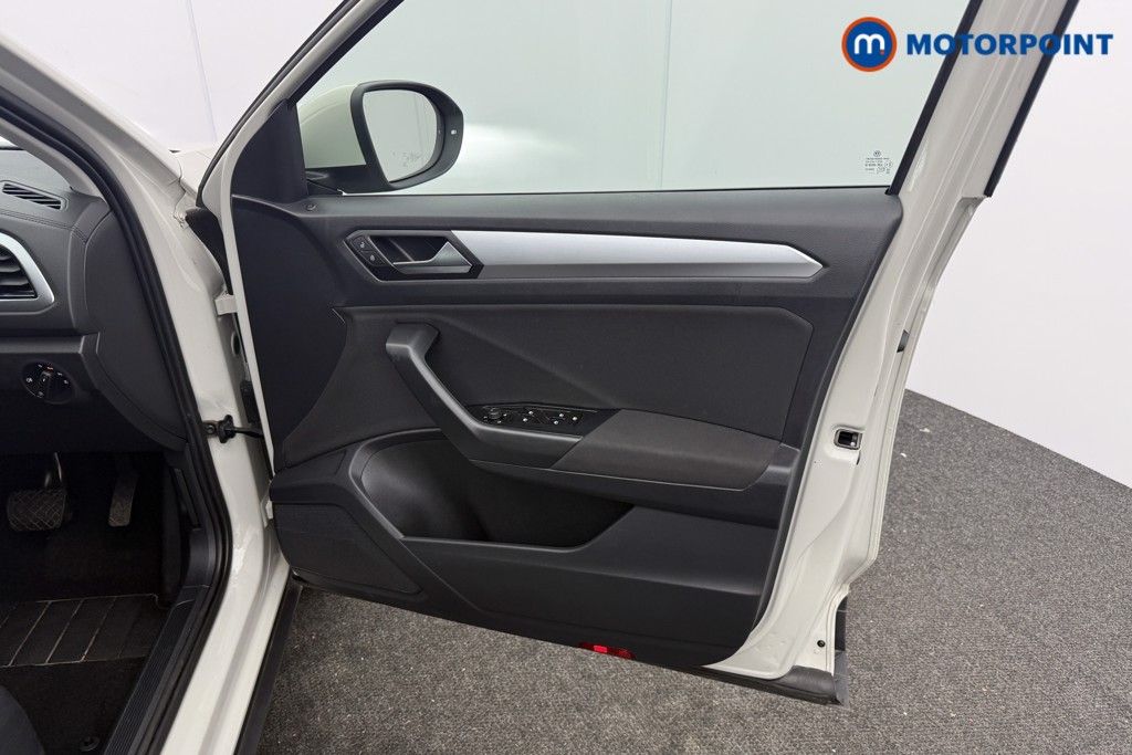 Used Volkswagen T-Roc 2023 for sale - 77688534: Photo 10