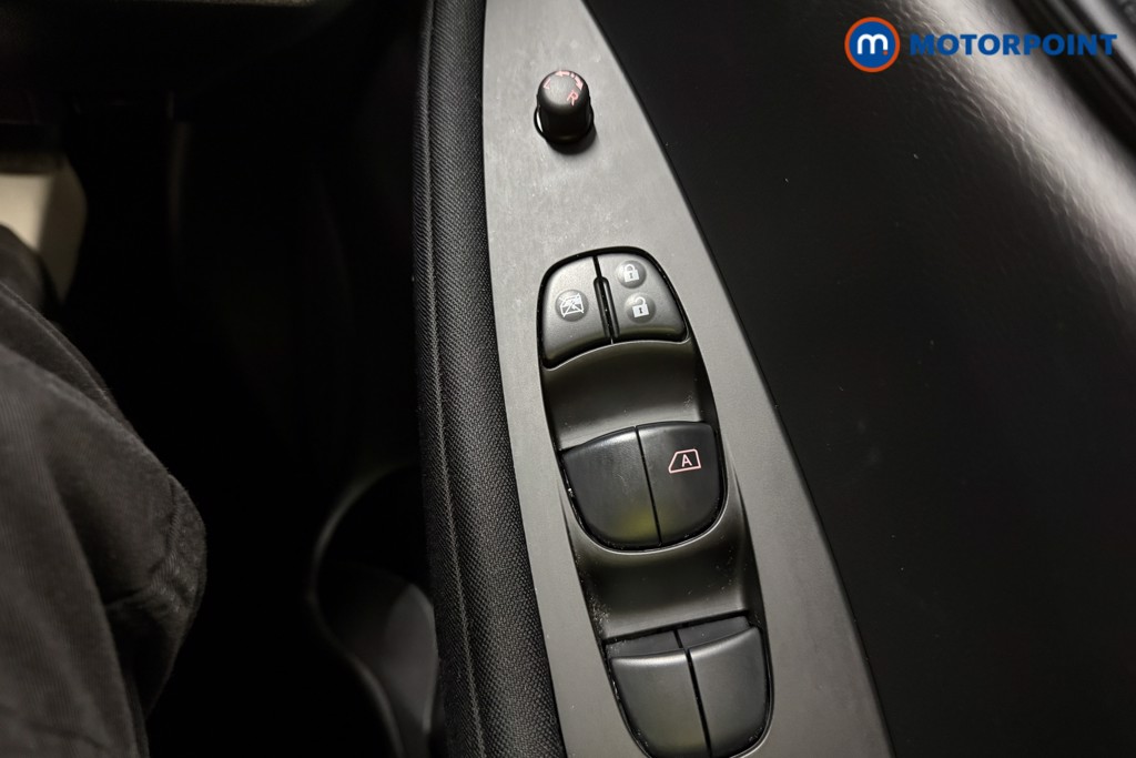 Used Nissan Leaf 2022 for sale - 77324195: Photo 14