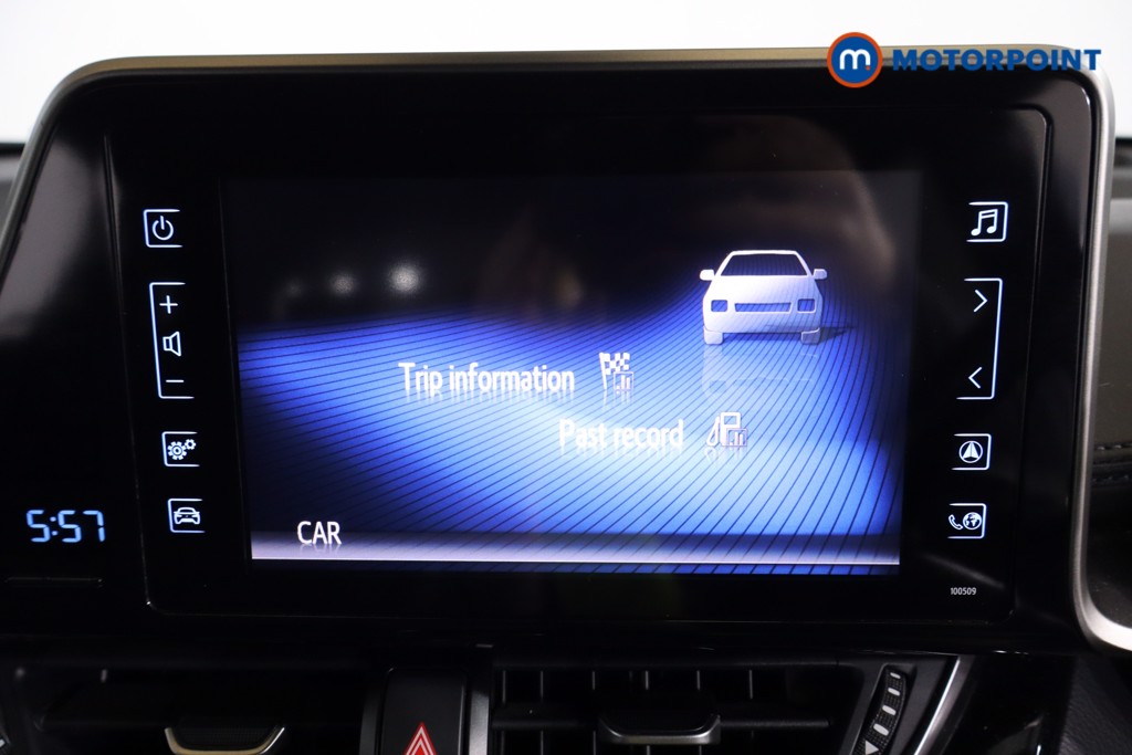 Used Toyota C-HR 2018 for sale - 76705269: Photo 14