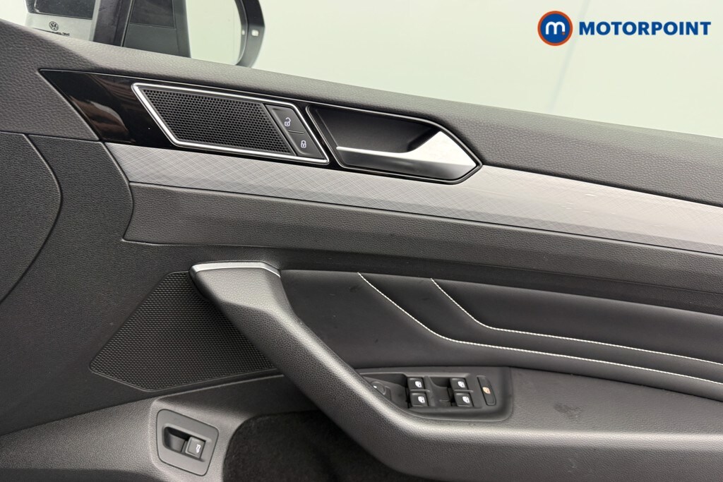 Used Volkswagen Passat for sale - 77962676: Photo 17