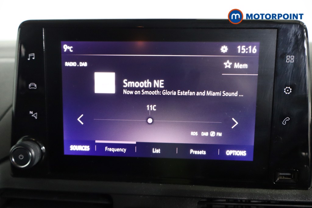 Used Vauxhall Combo Life 2021 for sale - 76961064: Photo 12