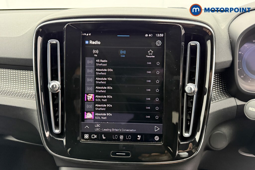 Used Volvo XC40 2021 for sale - 76028510: Photo 13