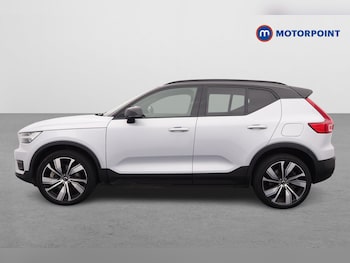Used Volvo XC40 2021 for sale - 76028510: Photo