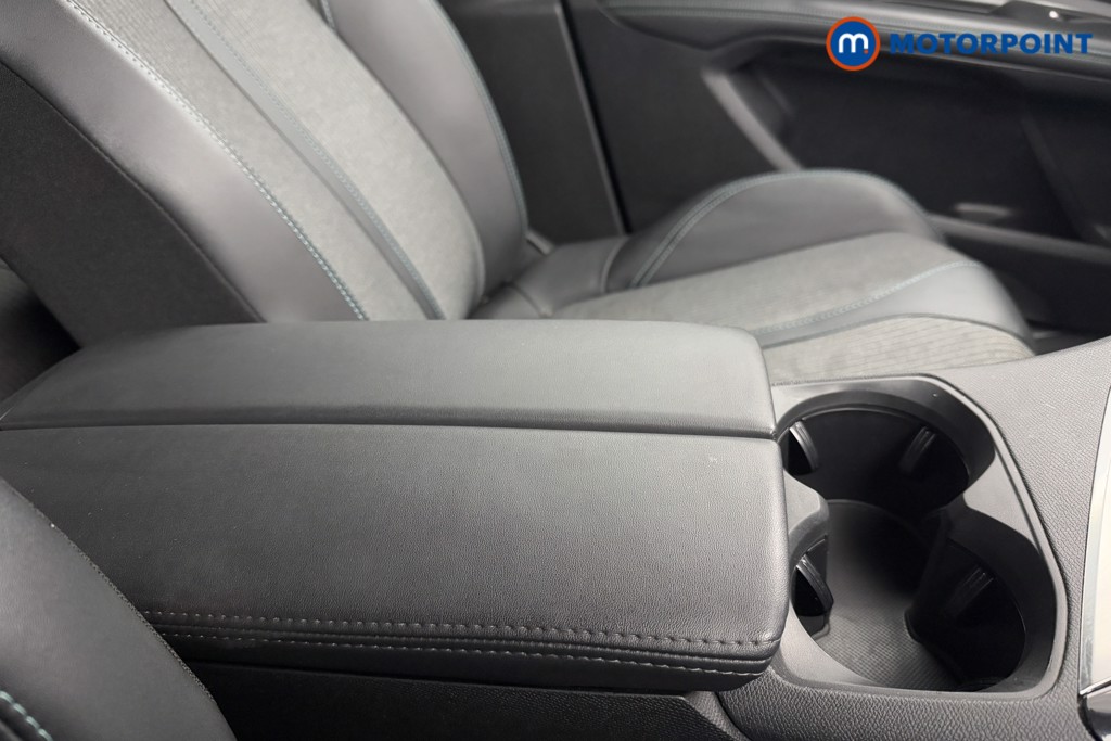 Used Peugeot 5008 2023 for sale - 76491621: Photo 23