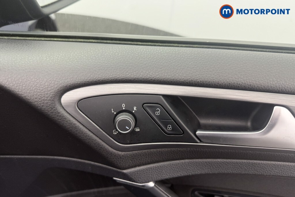 Used Volkswagen Golf 2019 for sale - 77604429: Photo 10