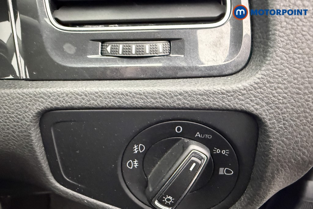 Used Volkswagen Golf 2019 for sale - 77604429: Photo 13