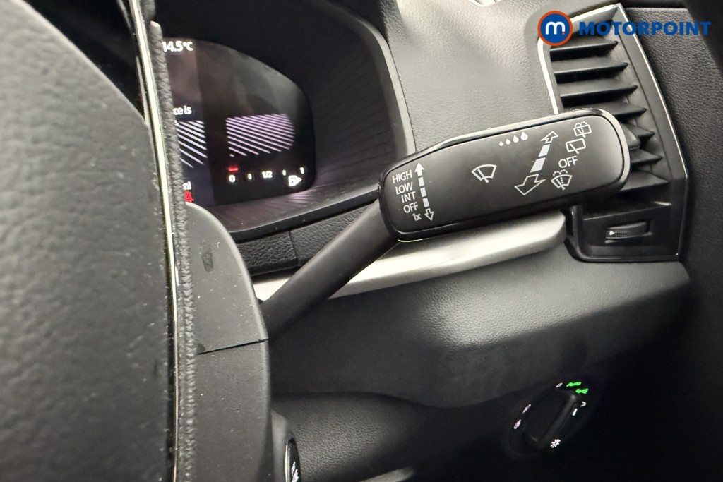 Used Skoda Karoq 2024 for sale - 77045959: Photo 18