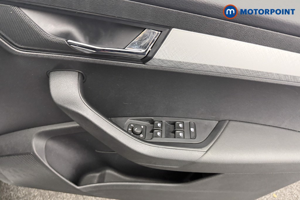 Used Skoda Karoq 2024 for sale - 77045959: Photo 21