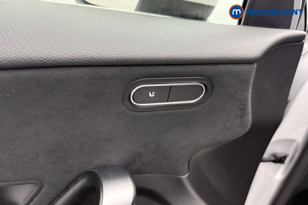 Used Mercedes-Benz A-Class 2020 for sale - 77340337: Photo 31