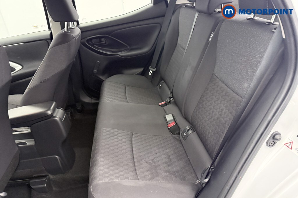 Used Toyota Yaris for sale - 77962634: Photo 18