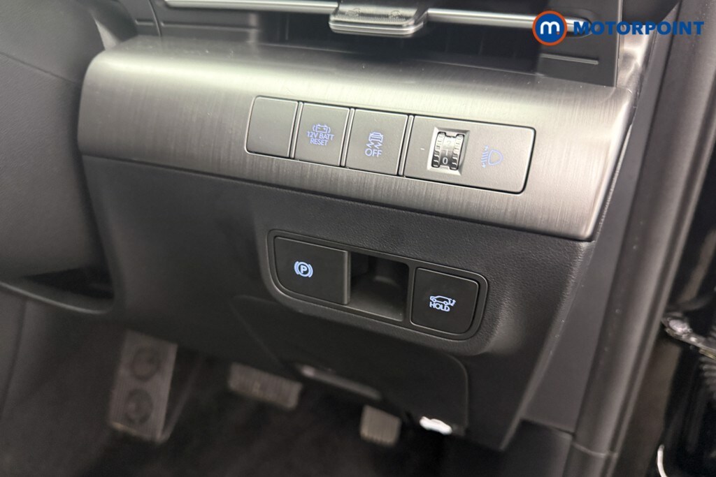 Used Hyundai KONA 2025 for sale - 77756791: Photo 11