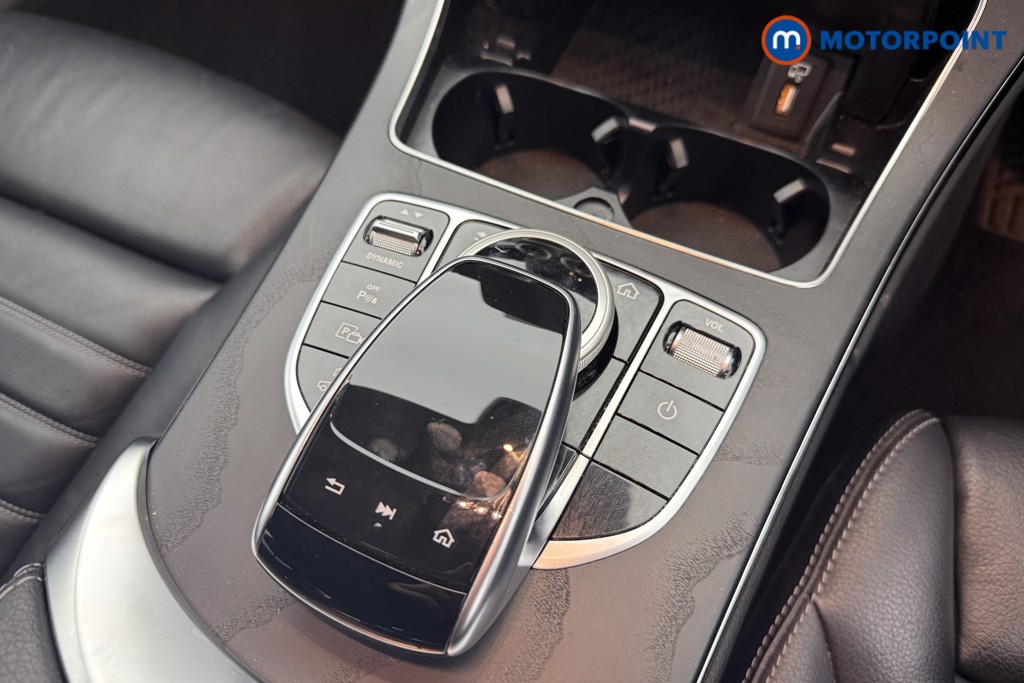 Used Mercedes-Benz C-Class 2021 for sale - 76162254: Photo 11