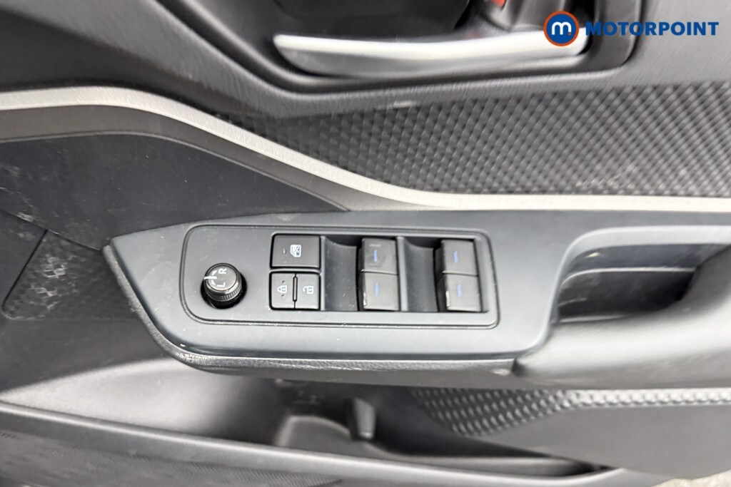 Used Toyota C-HR 2022 for sale - 76739157: Photo 21