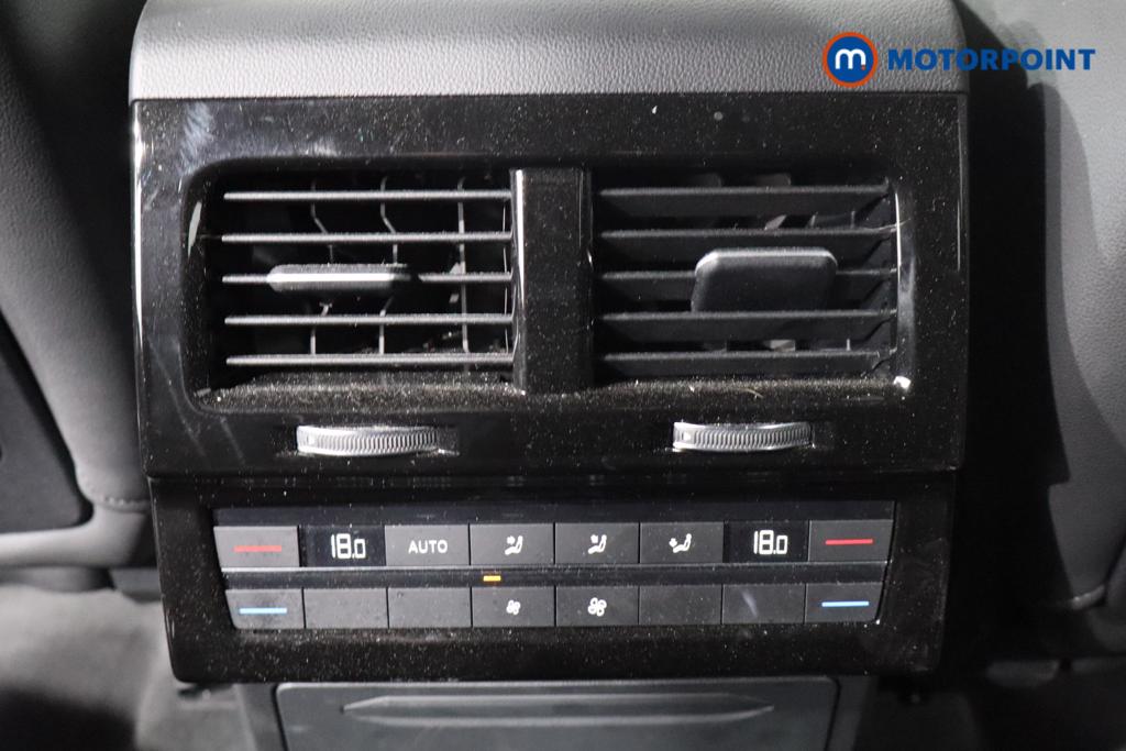 Used Volkswagen Touareg 2020 for sale - 76682040: Photo 31