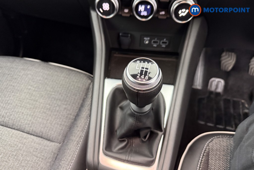 Used Renault Captur 2022 for sale - 76762741: Photo 19