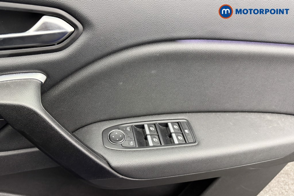 Used Renault Captur 2022 for sale - 76762741: Photo 23