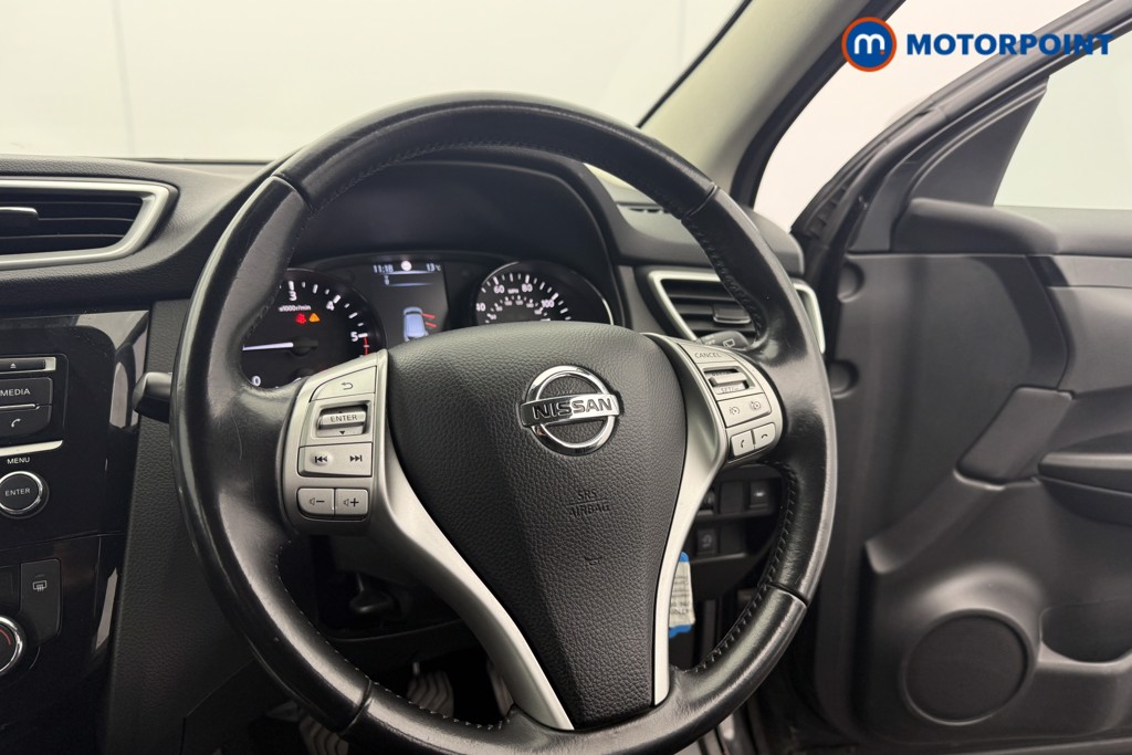 Used Nissan Qashqai 2017 for sale - 77500636: Photo 19