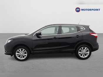 Used Nissan Qashqai 2017 for sale - 77500636: Photo