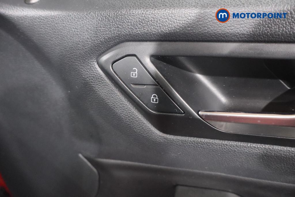 Used Volkswagen T-Roc 2023 for sale - 78196918: Photo 18