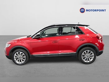 Used Volkswagen T-Roc 2023 for sale - 78196918: Photo