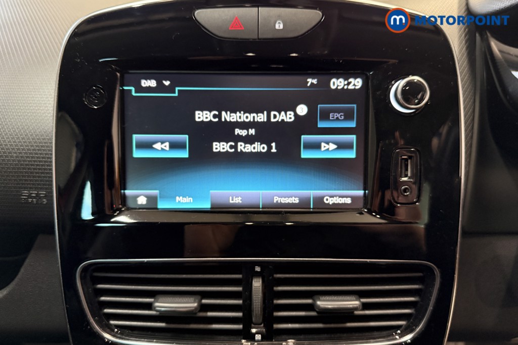 Used Renault Clio 2019 for sale - 77392327: Photo 15