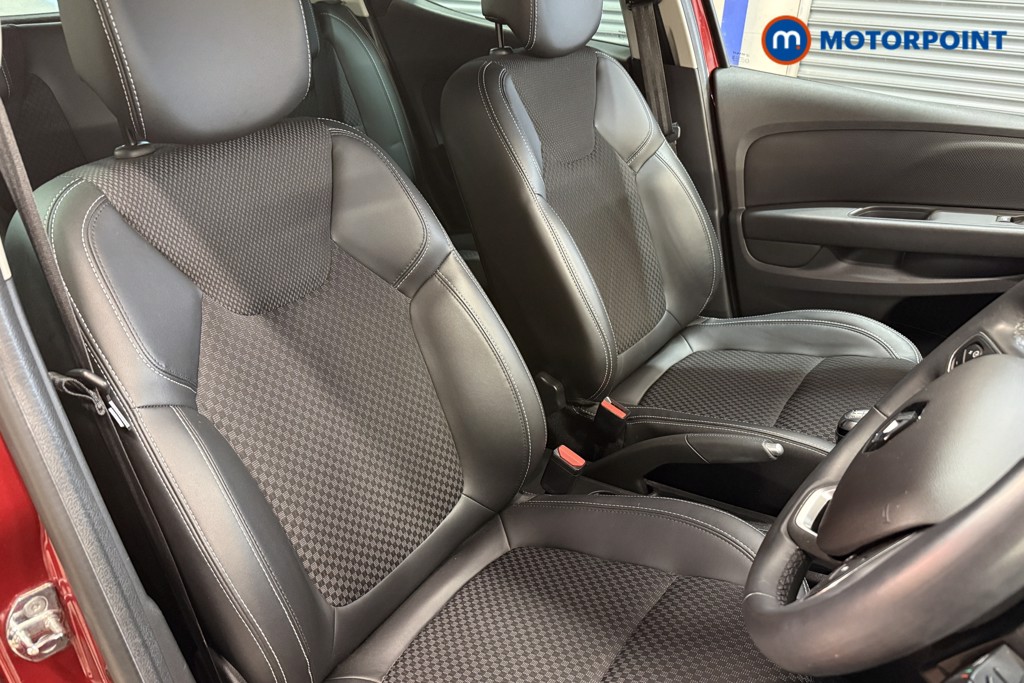 Used Renault Clio 2019 for sale - 77392327: Photo 21