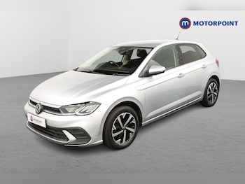 Used Volkswagen Polo 2024 for sale - 76682001: Photo