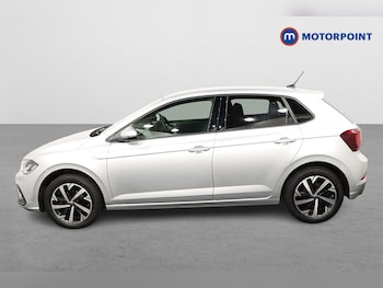 Used Volkswagen Polo 2024 for sale - 76682001: Photo