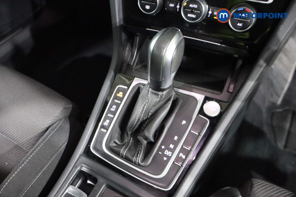 Used Volkswagen Golf 2020 for sale - 77245690: Photo 20