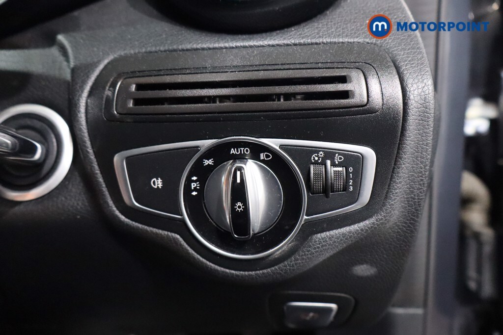 Used Mercedes-Benz C-Class 2017 for sale - 76080178: Photo 32