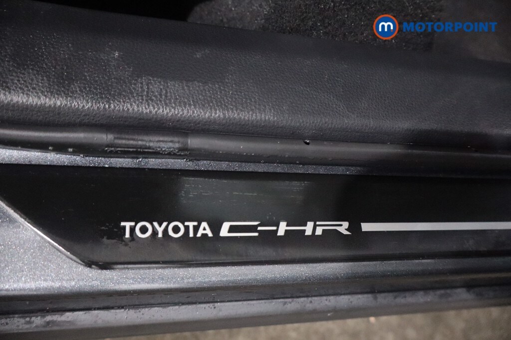 Used Toyota C-HR 2024 for sale - 76028508: Photo 30