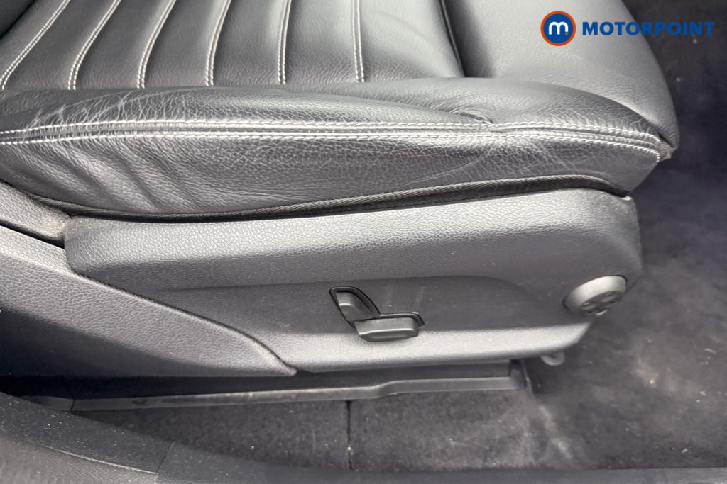 Used Mercedes-Benz GLC 2022 for sale - 76127881: Photo 27