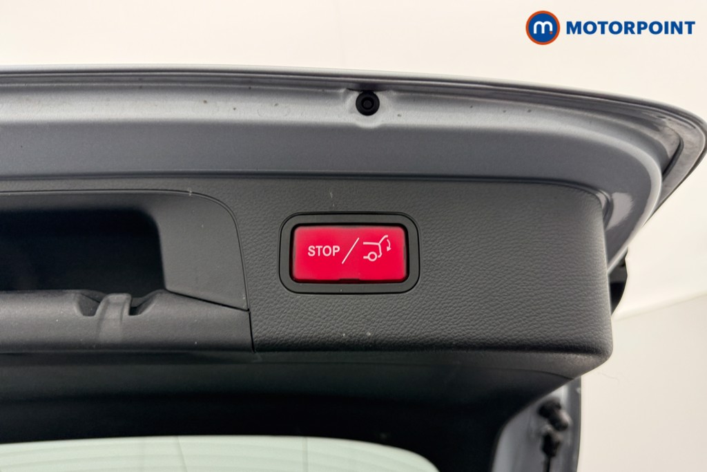 Used Mercedes-Benz GLC 2022 for sale - 76127881: Photo 32