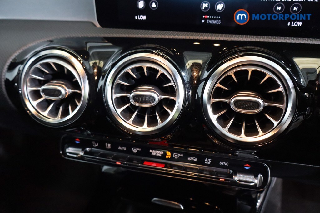 Used Mercedes-Benz A-Class 2018 for sale - 76557695: Photo 20