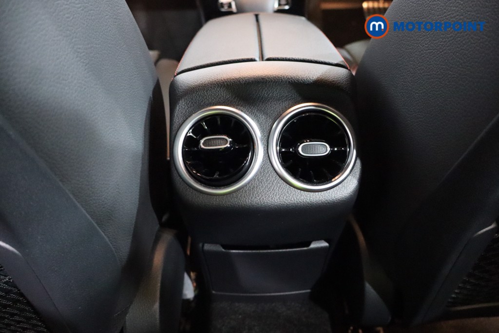 Used Mercedes-Benz A-Class 2018 for sale - 76557695: Photo 32