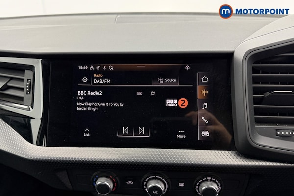 Used Volkswagen Taigo 2023 for sale - 75980701: Photo 12