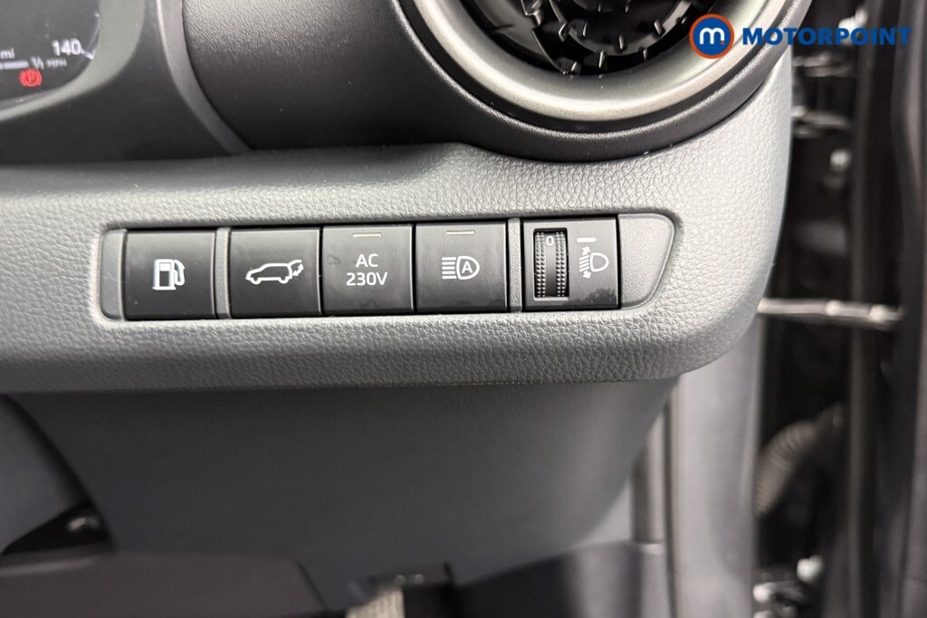 Used Toyota C-HR 2024 for sale - 76034275: Photo 23