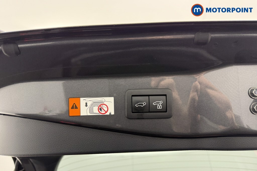 Used Toyota C-HR 2024 for sale - 76034275: Photo 30