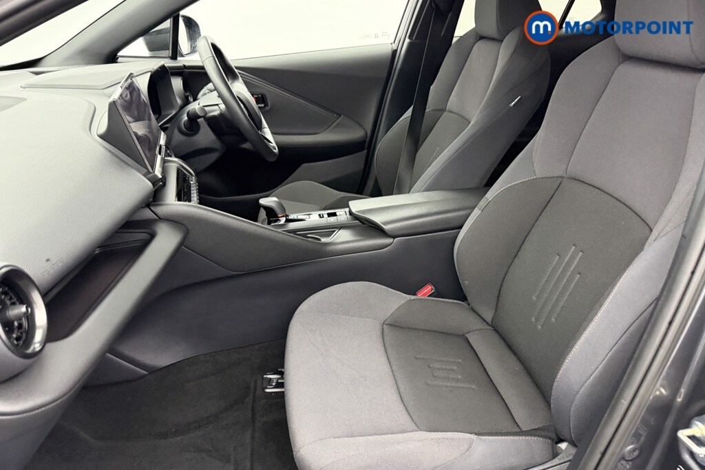 Used Toyota C-HR 2024 for sale - 76034275: Photo 31