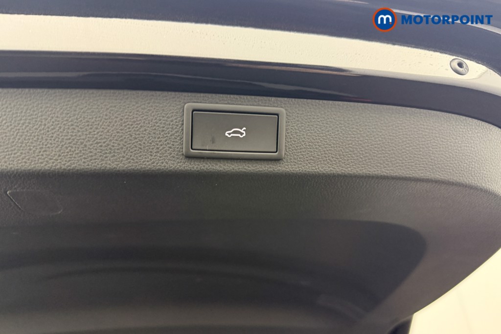 Used Skoda Karoq 2025 for sale - 77763792: Photo 32